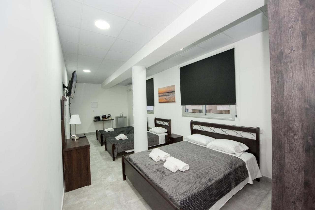 Central Luxury Studios 圣纳帕 外观 照片