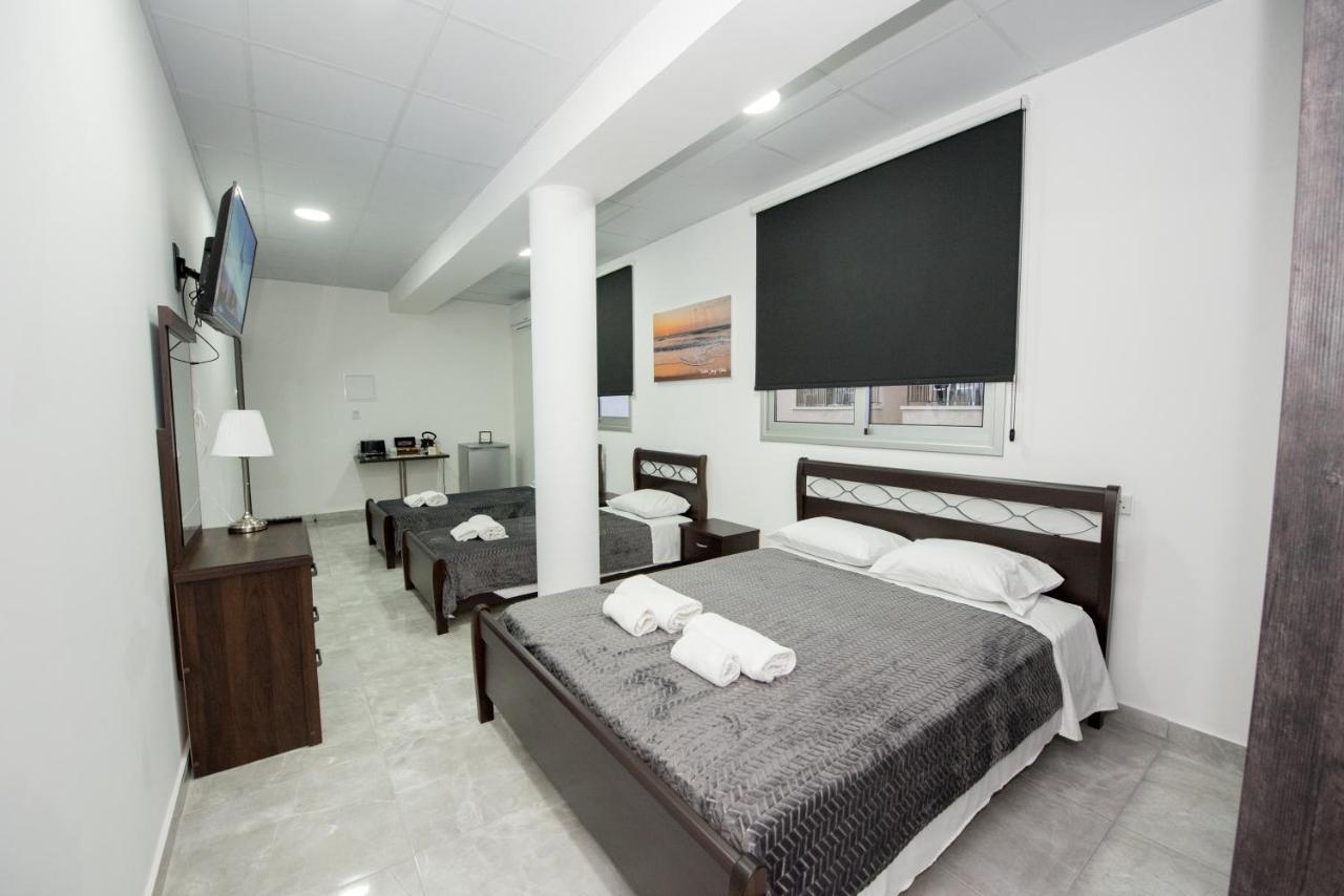 Central Luxury Studios 圣纳帕 外观 照片
